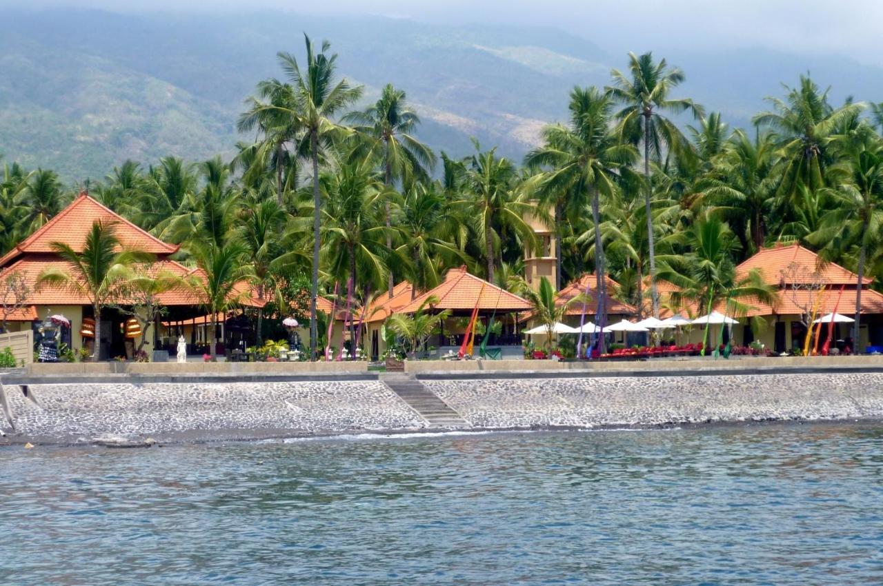 Teluk Karang Dive & Spa Resort Tejakula Exterior foto